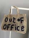 Bolso Out of Office natural y azul pequeño